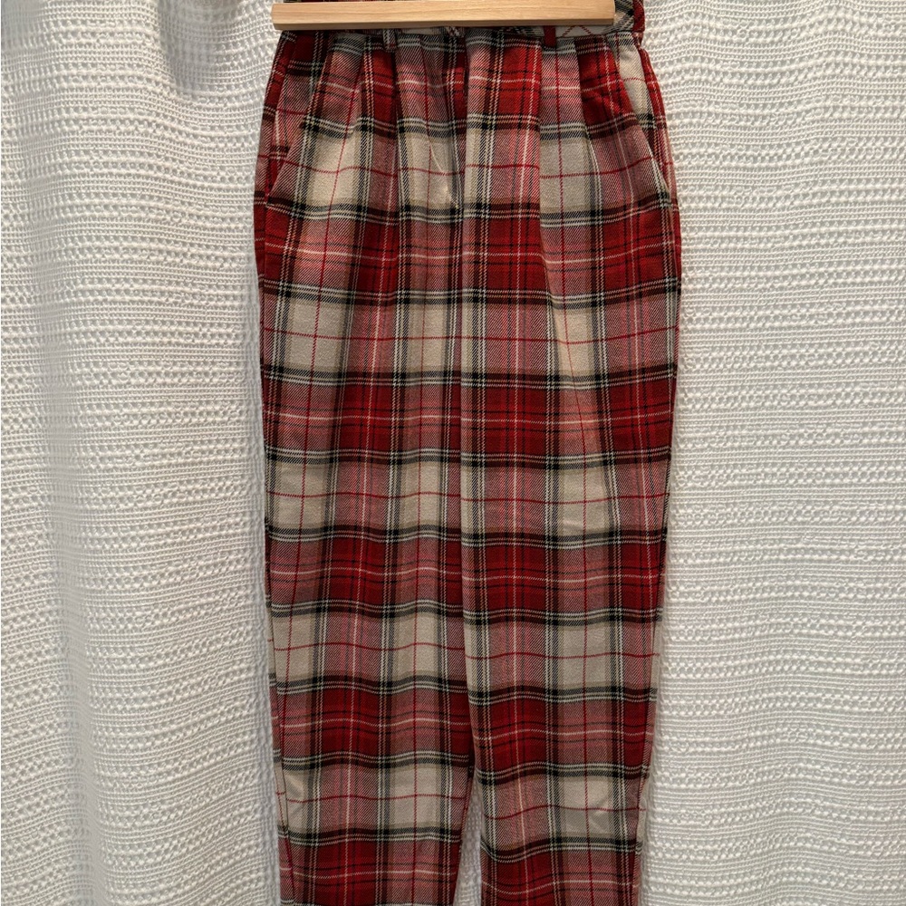 H&M Red and Beige Plaid Pants